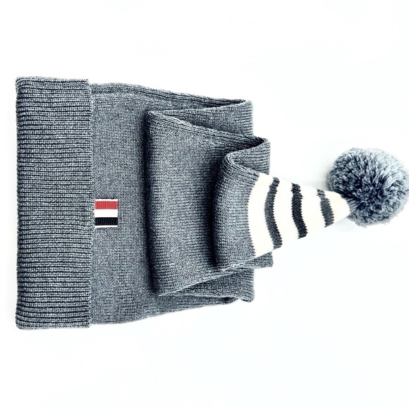 THOM BROWNE Grey Striped Stocking Beanie with Pouf Ball - Picture 6 of 10